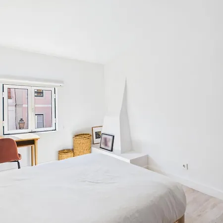 아파트 Cozy 1br With Private Terrace Praca Flores | By Airnest